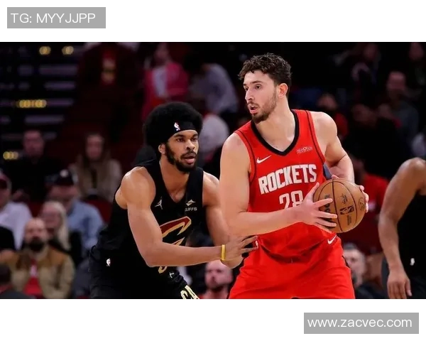 骑士与火箭首节对决精彩回顾双方攻防战术的较量与球员表现分析