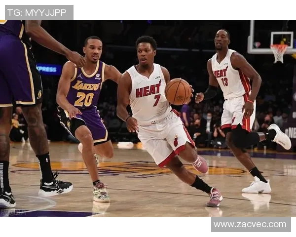 精彩对决回顾篮网与国王的激烈较量录像回放分析 精彩对决回顾篮网与国王的激烈较量录像回放分析