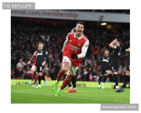 马丁内利的崛起之路:从青涩小将到足球巨星的华丽转身 马丁内利的崛起之路:从青涩小将到足球巨星的华丽转身